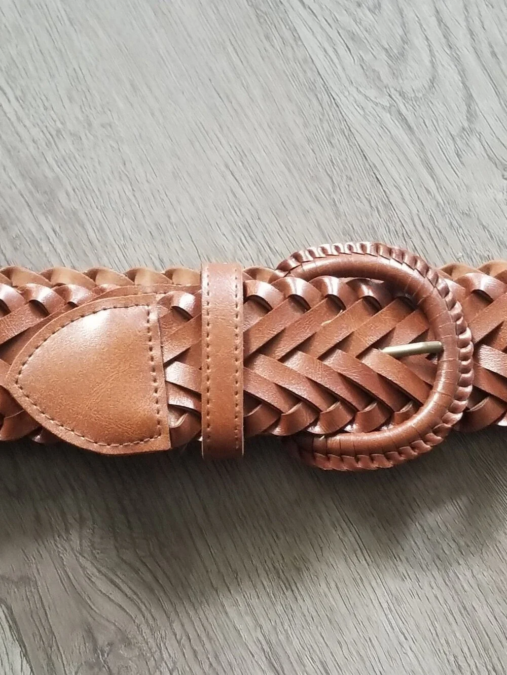 Vintage Women's Braided Tan Leather Belt Classic Woven Style (SIZE:M)